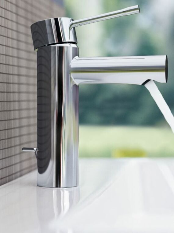 Смеситель для раковины GROHE Essence+ с донным клапаном и низким изливом, хром, 32898001 Смеситель для раковины GROHE Essence+ с донным клапаном и низким изливом, хром, 32898001