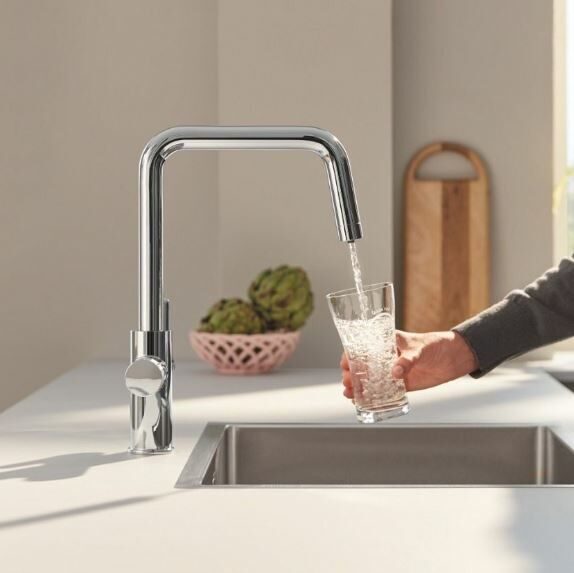 Смеситель кухонный Grohe Blue Pure Eurosmart для подачи смешанной и фильтрованной воды c U-образным изливом; цвет Хром (30583000)